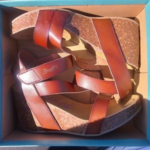 Brown wedged. Blowfish heels